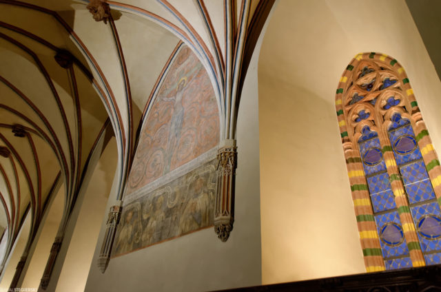 Zamek w Malborku nocą